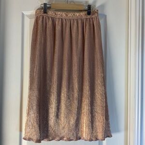 Chenault metallic champagne long skirt, size Large.